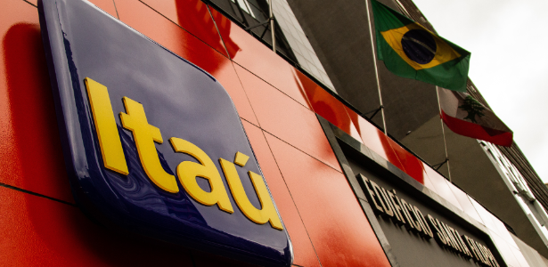 Cade rejeita novo recurso e mantém decisão contra campanha de Rede e Itaú - 23/01/2020 - UOL Economia