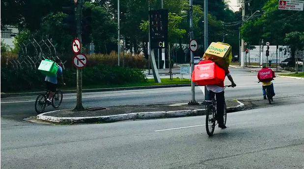 Como será o mercado de delivery quando acabar a guerra de descontos? - Abrasel