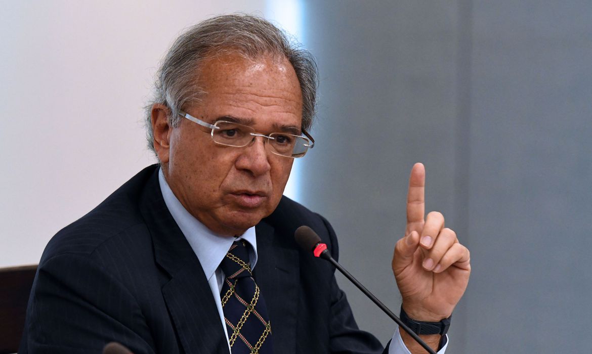 Ministro Paulo Guedes defende flexibilização da legislação trabalhista | Mercado&Consumo