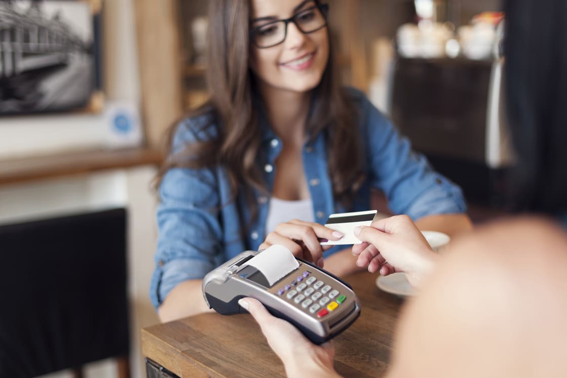 Como Dividir a Conta no Restaurante de Forma Prática?